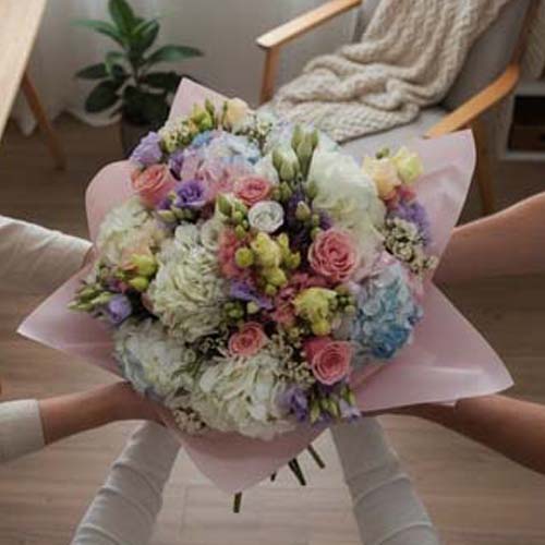 ramo-hortensias-claro4
